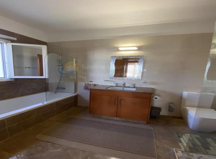 Image No.32-Villa de 3 chambres à vendre à Sea Caves