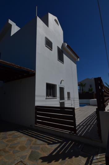 Image No.4-2 Bed Villa for sale