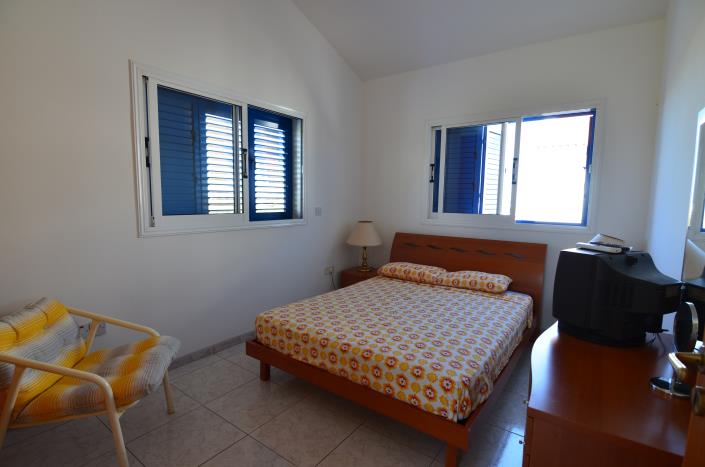 Image No.28-2 Bed Villa for sale