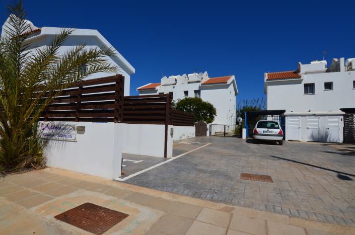 Image No.49-2 Bed Villa for sale