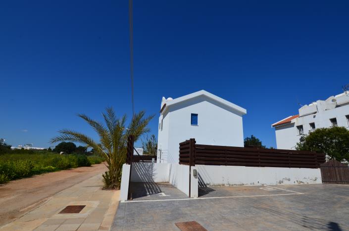 Image No.50-2 Bed Villa for sale