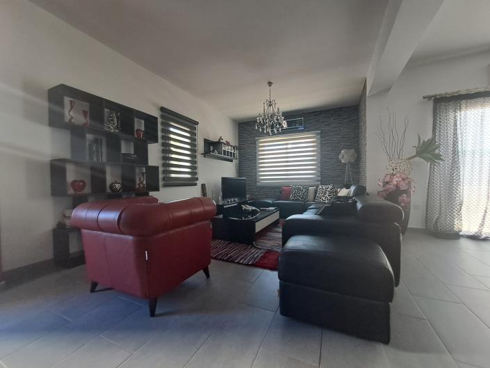 Image No.2-Villa de 3 chambres à vendre à Paralimni