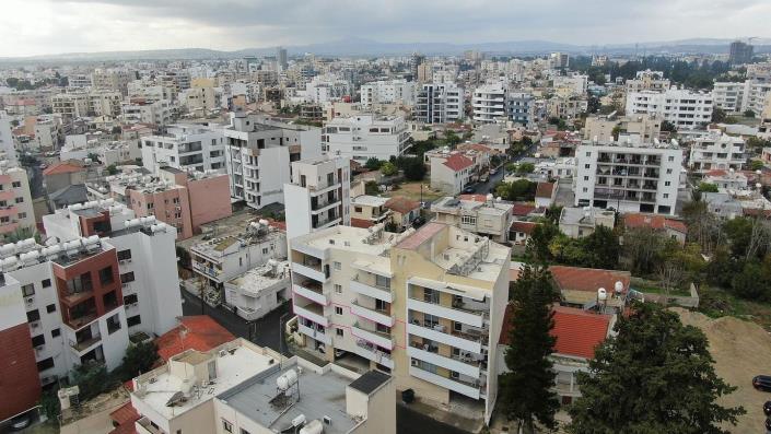 Image No.17-3 Bed Apartment for sale