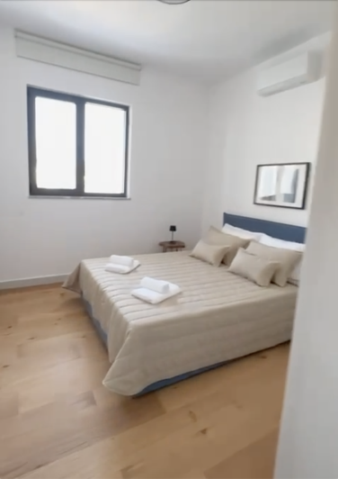 Image No.10-1 Bed Apartment for sale