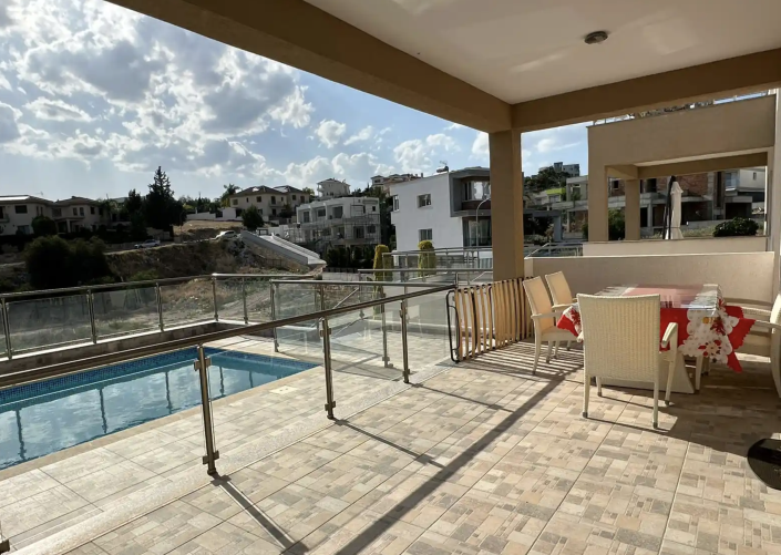 Image No.7-Villa de 4 chambres à vendre à Germasogeia