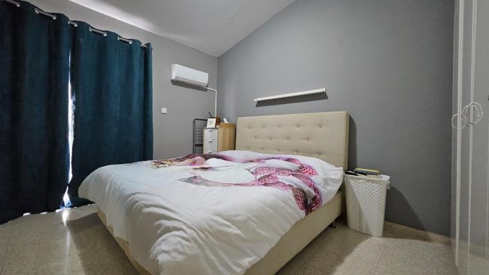 Image No.10-3 Bed Townhouse for sale