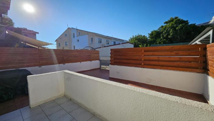 Image No.16-3 Bed Townhouse for sale