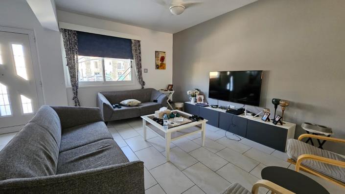 Image No.3-3 Bed Townhouse for sale