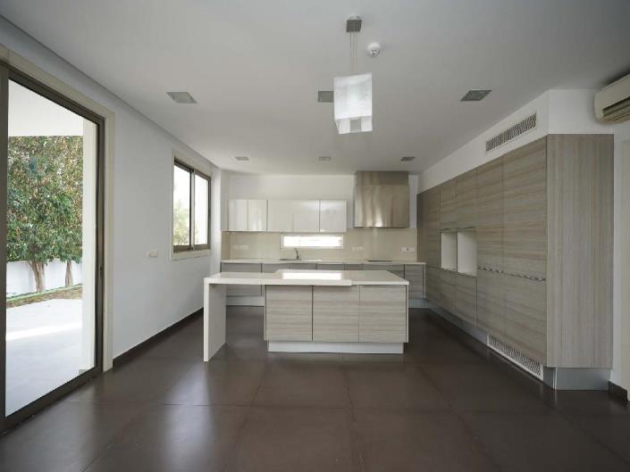 Image No.9-Villa de 4 chambres à vendre à Nicosie