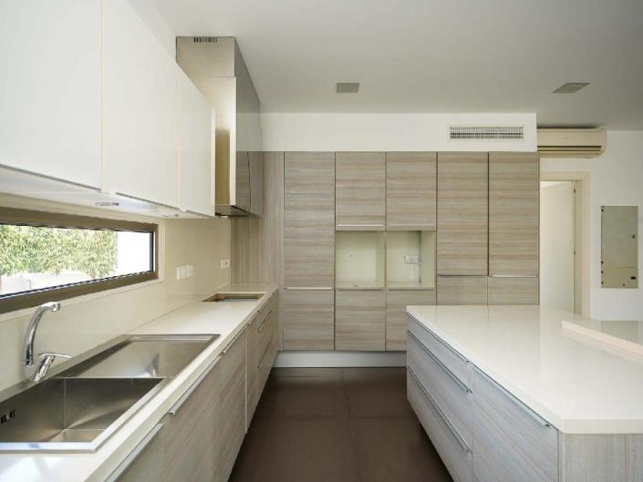 Image No.10-Villa de 4 chambres à vendre à Nicosie