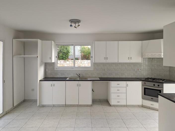 Image No.7-Villa de 3 chambres à vendre à Tsada