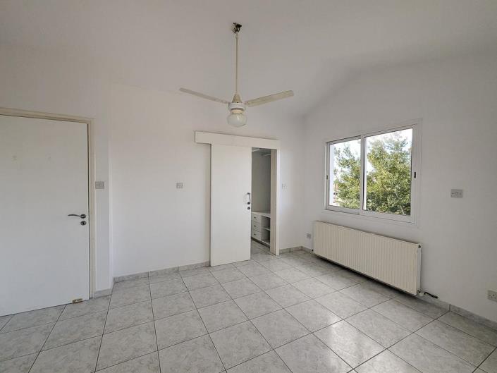 Image No.10-Villa de 3 chambres à vendre à Tsada