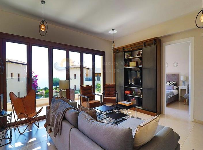 Image No.10-4 Bed Villa for sale