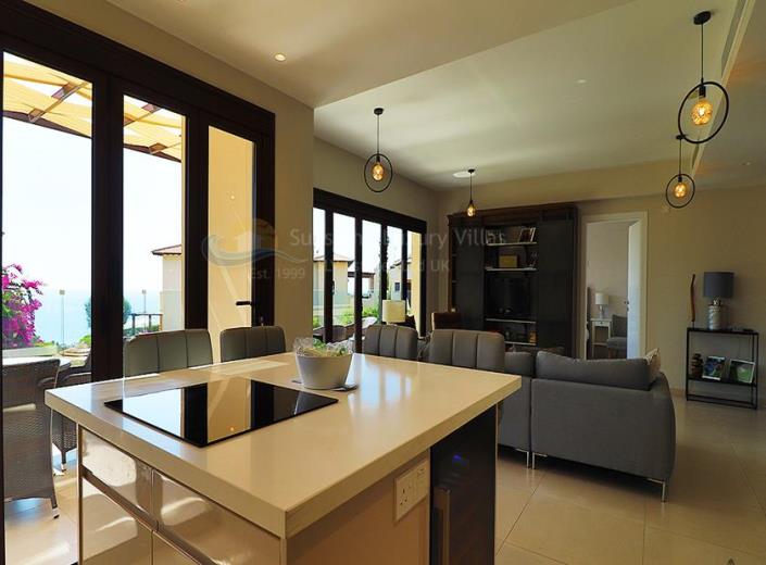 Image No.6-4 Bed Villa for sale