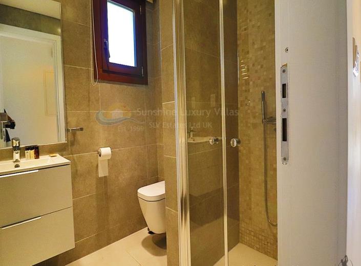 Image No.11-4 Bed Villa for sale