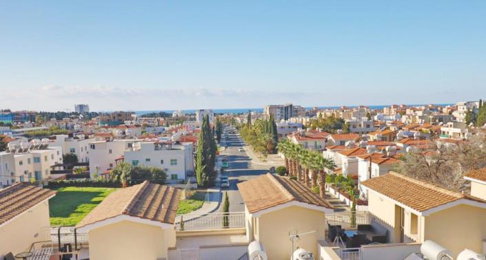 Image No.21-2 Bed Townhouse for sale