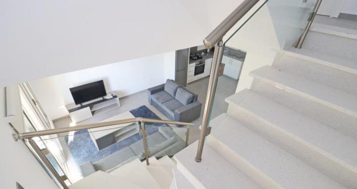 Image No.12-2 Bed Townhouse for sale