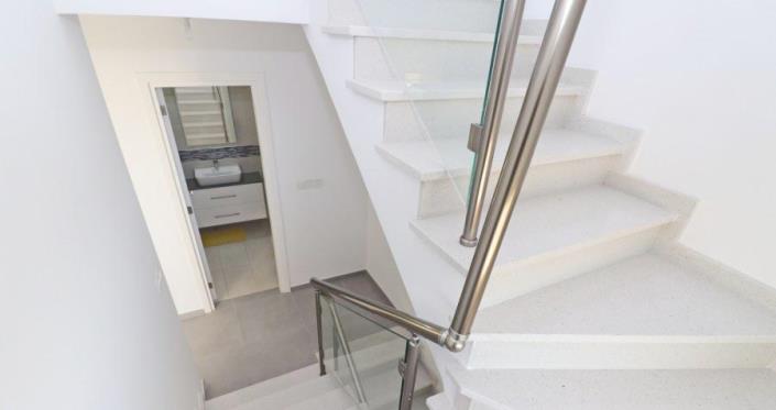 Image No.18-2 Bed Townhouse for sale