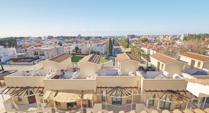 Image No.22-2 Bed Townhouse for sale