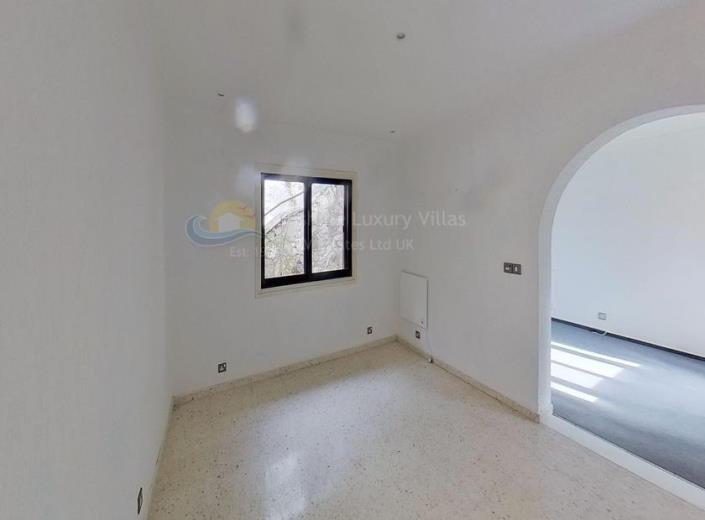 Image No.23-3 Bed Villa for sale