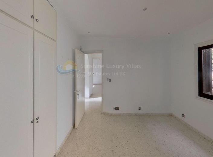 Image No.25-3 Bed Villa for sale