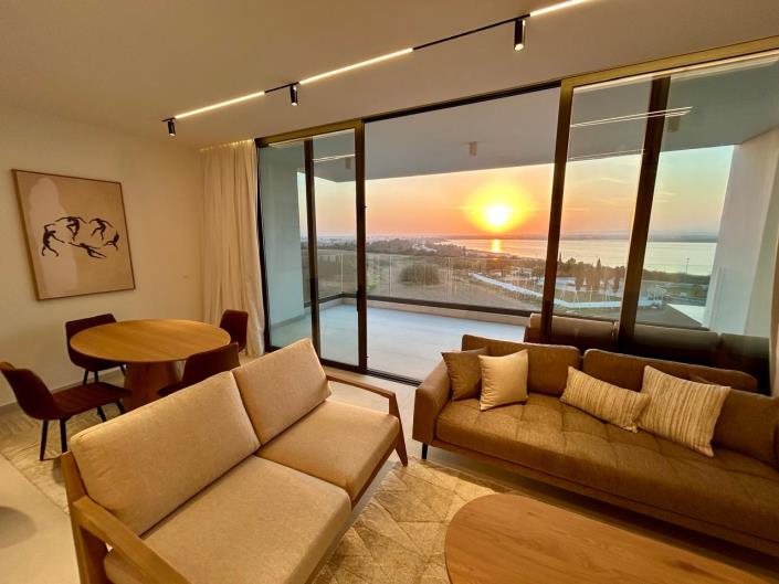 Image No.3-Appartement de 2 chambres à vendre à Makenzie Beach