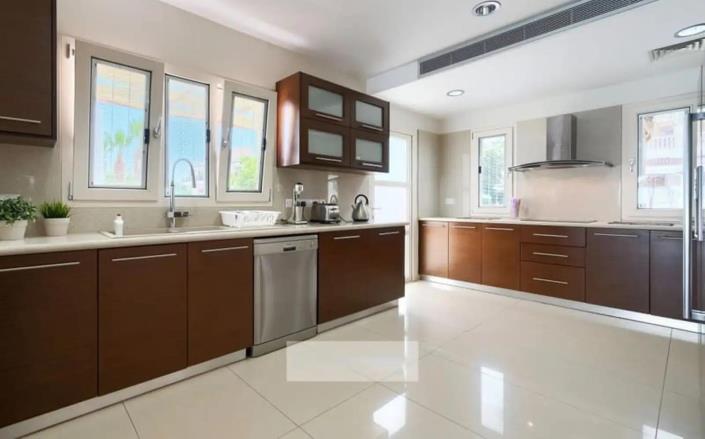 Image No.3-6 Bed Villa for sale