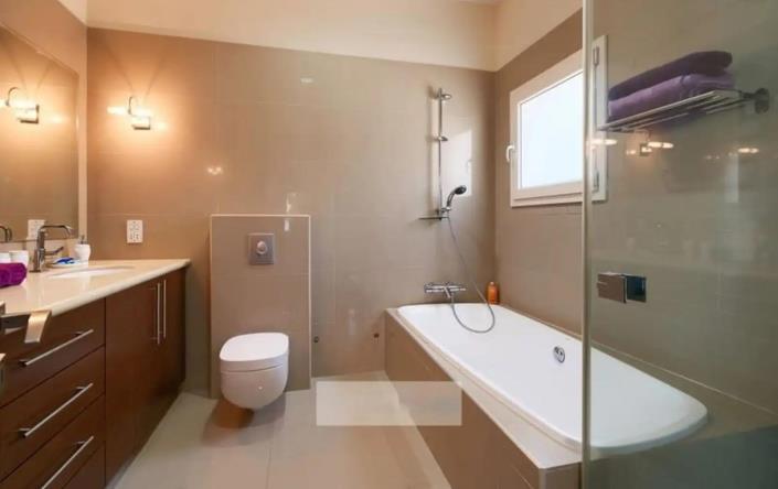 Image No.6-6 Bed Villa for sale