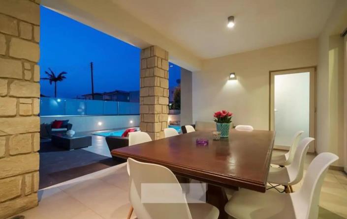 Image No.16-6 Bed Villa for sale