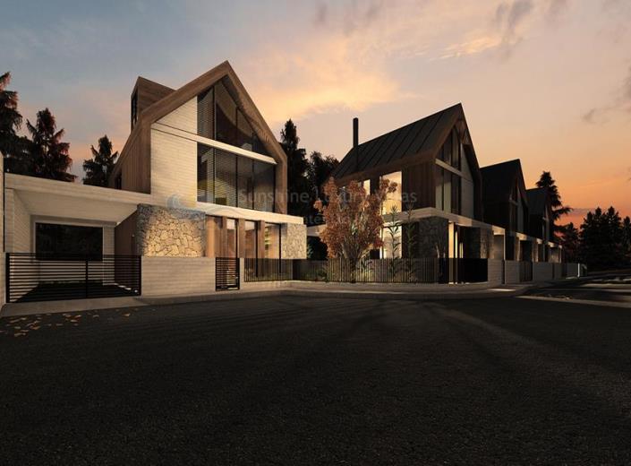 Image No.4-3 Bed Chalet for sale