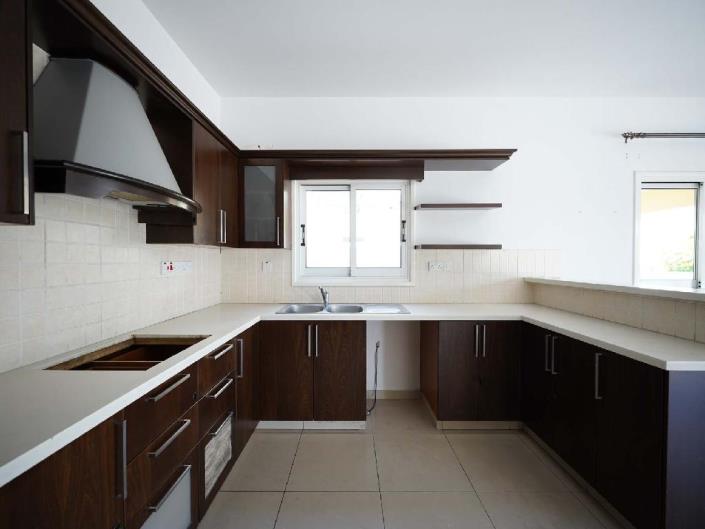 Image No.10-3 Bed Villa for sale