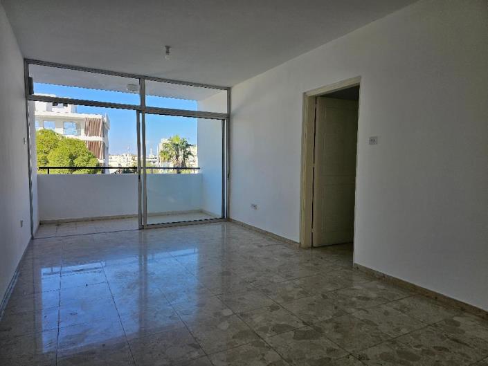 Image No.15-Appartement de 2 chambres à vendre à Strovolos