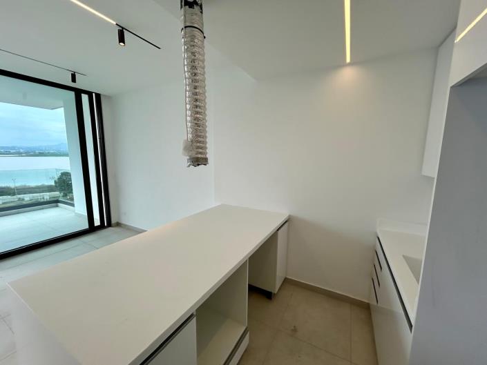 Image No.4-2 Bed Penthouse for sale