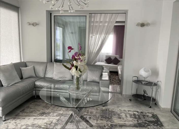 Image No.5-5 Bed Villa for sale