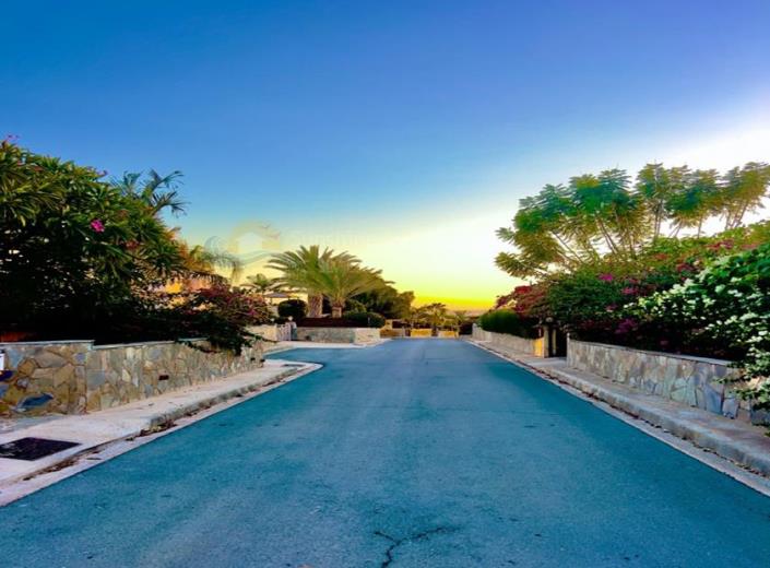 Image No.20-3 Bed Villa for sale