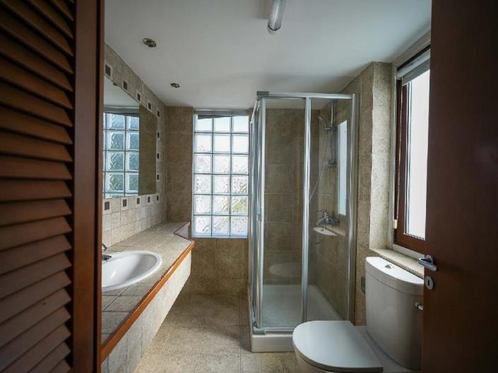 Image No.14-Villa de 5 chambres à vendre à Nicosie