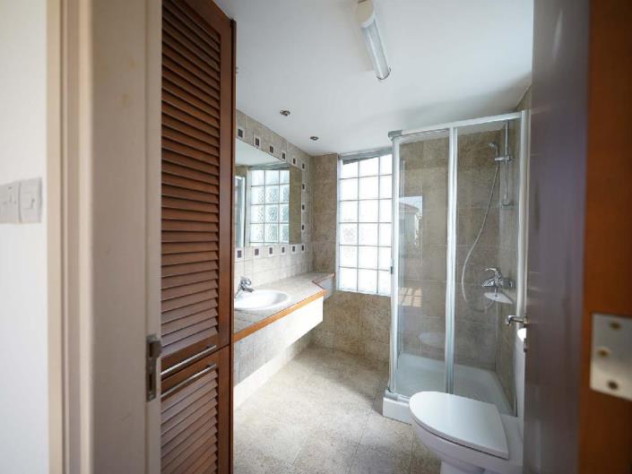 Image No.23-Villa de 5 chambres à vendre à Nicosie