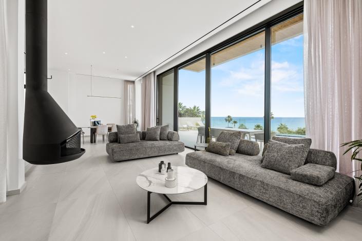 Image No.5-5 Bed Mansion for sale