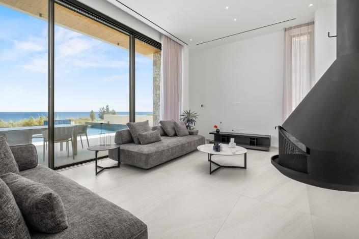 Image No.6-5 Bed Mansion for sale