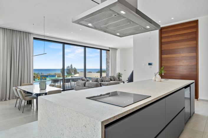 Image No.12-5 Bed Mansion for sale