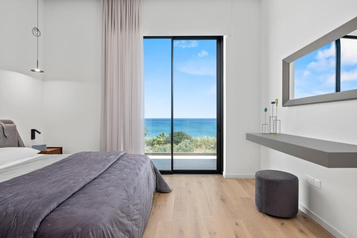 Image No.15-5 Bed Mansion for sale