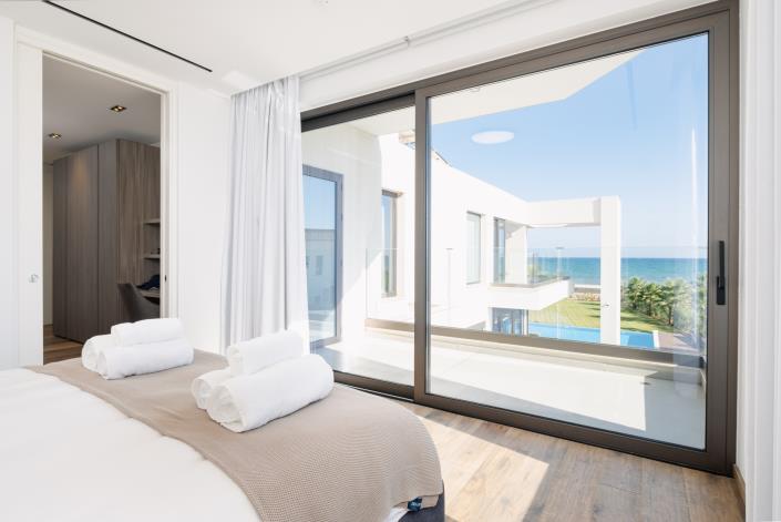 Image No.6-Villa de 4 chambres à vendre à Ayia Thekla