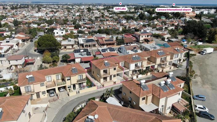 Image No.33-Maison de ville de 4 chambres à vendre à Meneou