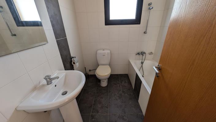 Image No.19-Maison de ville de 4 chambres à vendre à Meneou