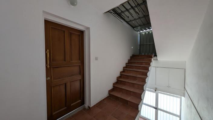 Image No.5-Commercial à vendre à Lakatamia