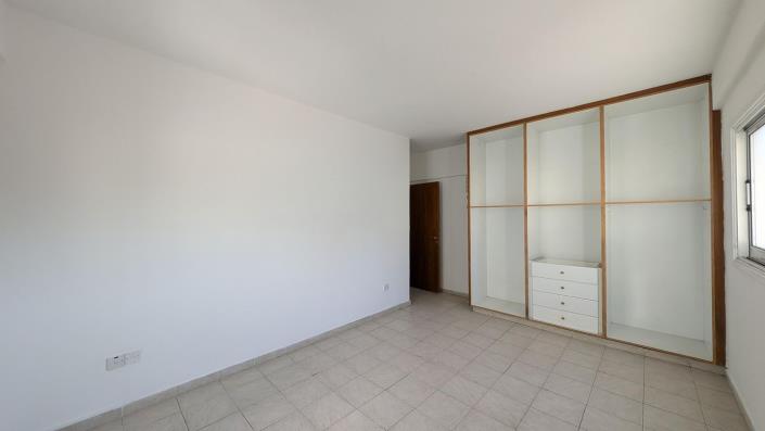 Image No.6-Commercial à vendre à Lakatamia