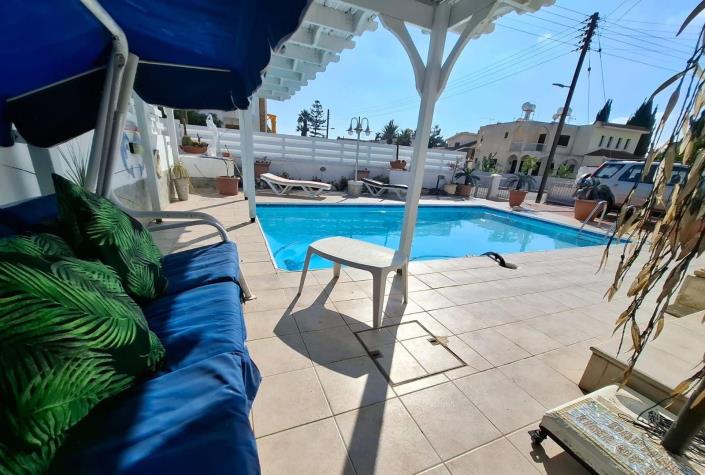 Image No.2-Villa de 2 chambres à vendre à Pylas