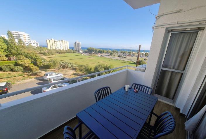 Image No.1-Appartement de 3 chambres à vendre à Makenzie Beach