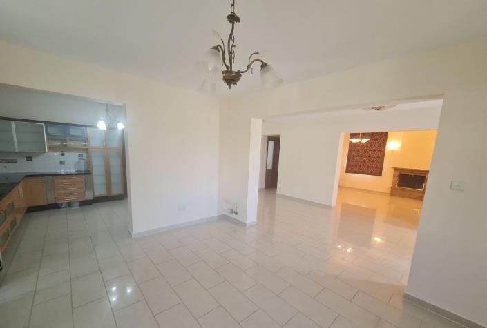 Image No.8-5 Bed Villa for sale