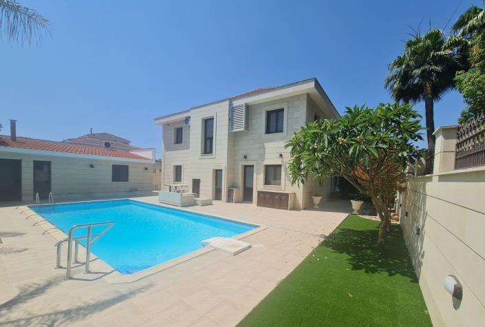 Image No.1-Villa de 5 chambres à vendre à Agios Nicolaos